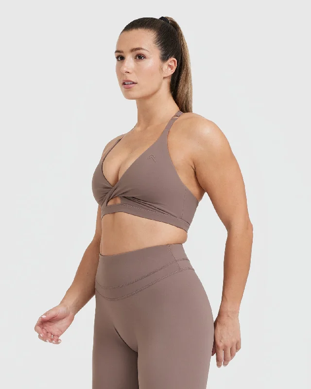 Unified Twist Sports Bra | Cool Brown