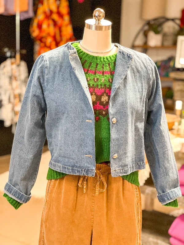 CASUAL DENIM JACKET