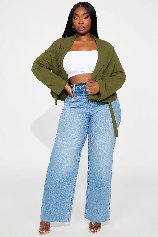 In Your Pocket Cropped Blazer - Olive