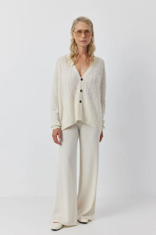 Relaxed Cashmere Cable Cardigan - Cream