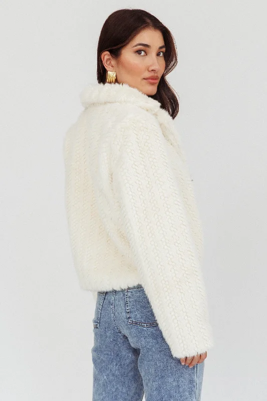 Savelle Notch Lapel Faux Fur Jacket Cream