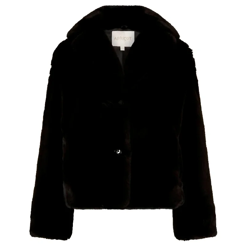 Short Opulent Fur Coat In Black